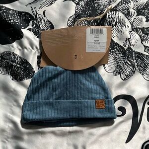 NWT Lila & Jack blue baby newborn unisex beanie hat
